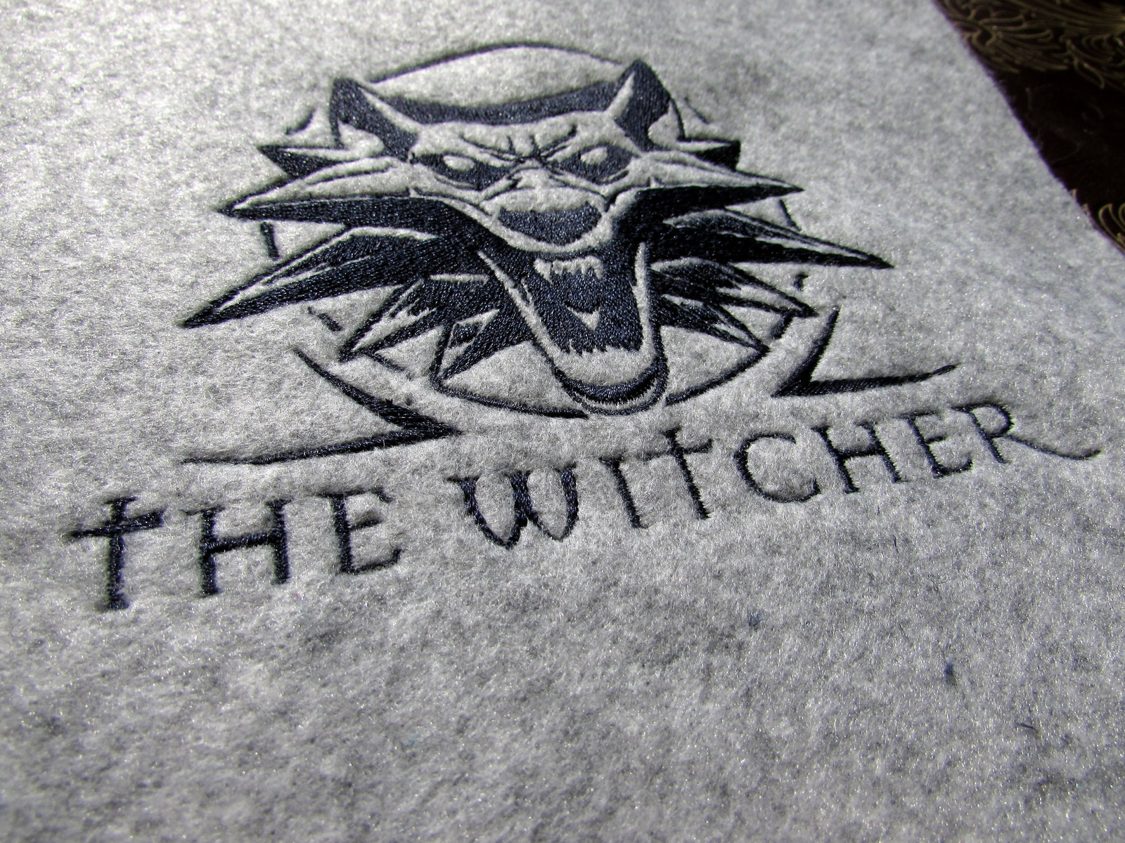 Logo The Witcher - My, Witcher, The Withcher, Stripe, Felt, Needlework, Embroidery, Computer embroidery, Longpost