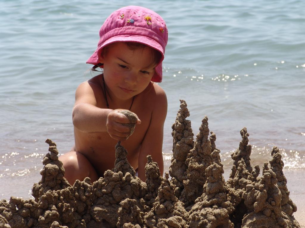 So that's where they got the idea from! - Lock, Sand sculpture, Humor