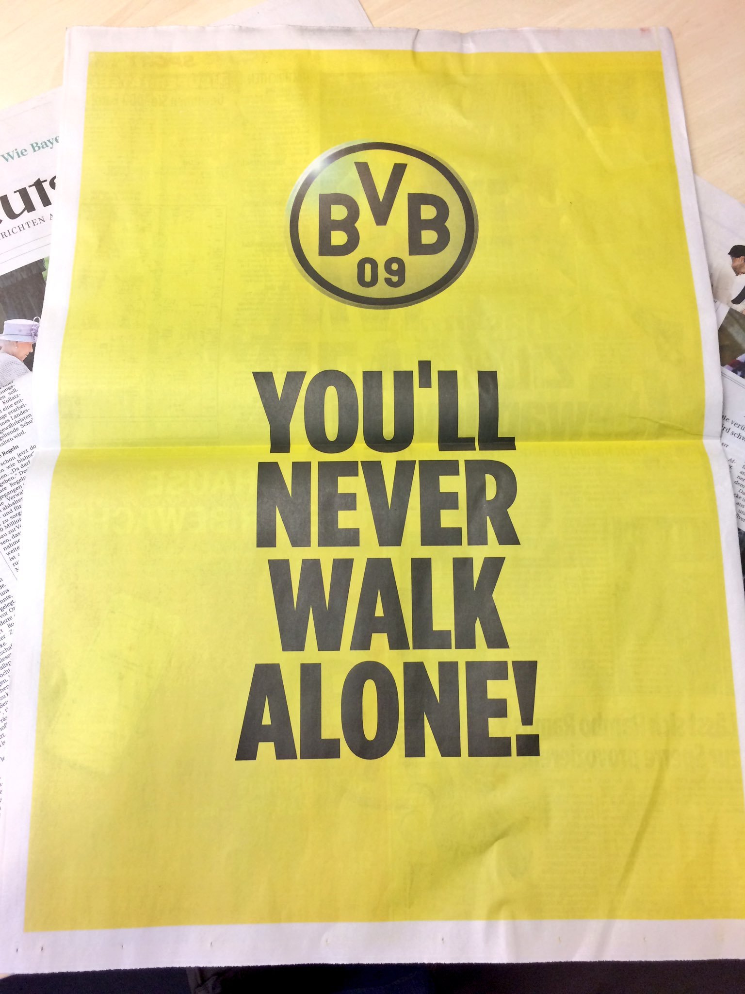 You'll Never Walk Alone - Футбол, Боруссия Дортмунд, Взрыв, Sportbild