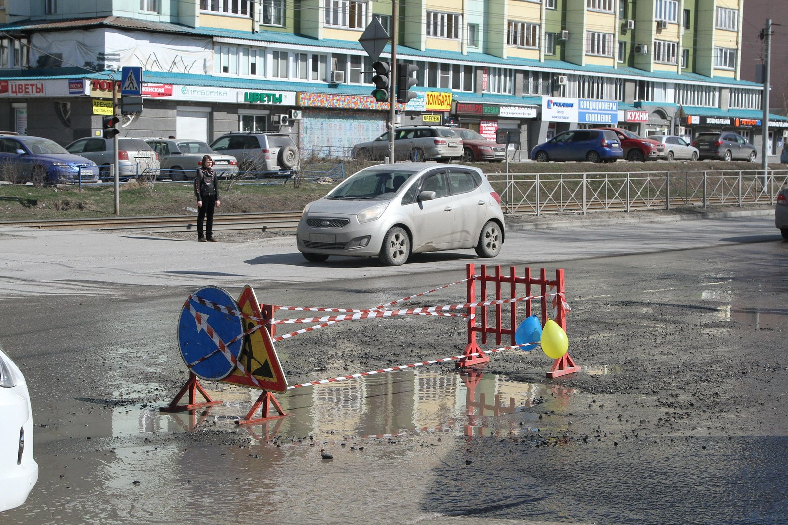 Today is the birthday of the hole in the road - Novosibirsk, Pit, Road, Longpost