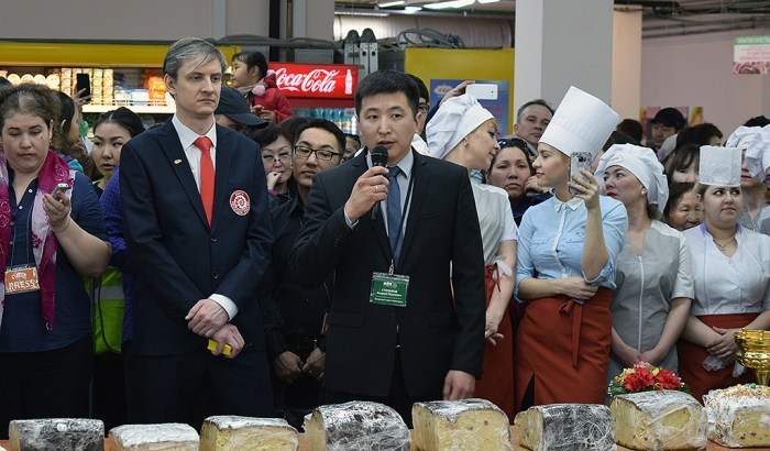 Yakut Tsar Easter cake set a Russian record - Yakutia, Yakutsk, Easter, Kulich, , Book of Records of Russia, The photo, Video, Longpost