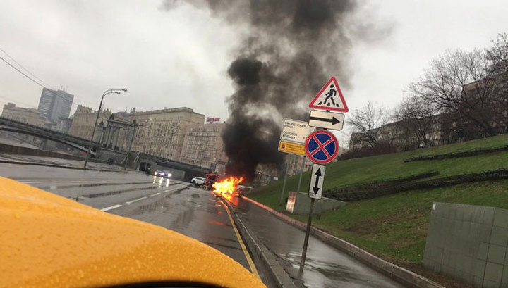 The street racer burned to death. - Road accident, Crash, Majors, Moscow, Longpost