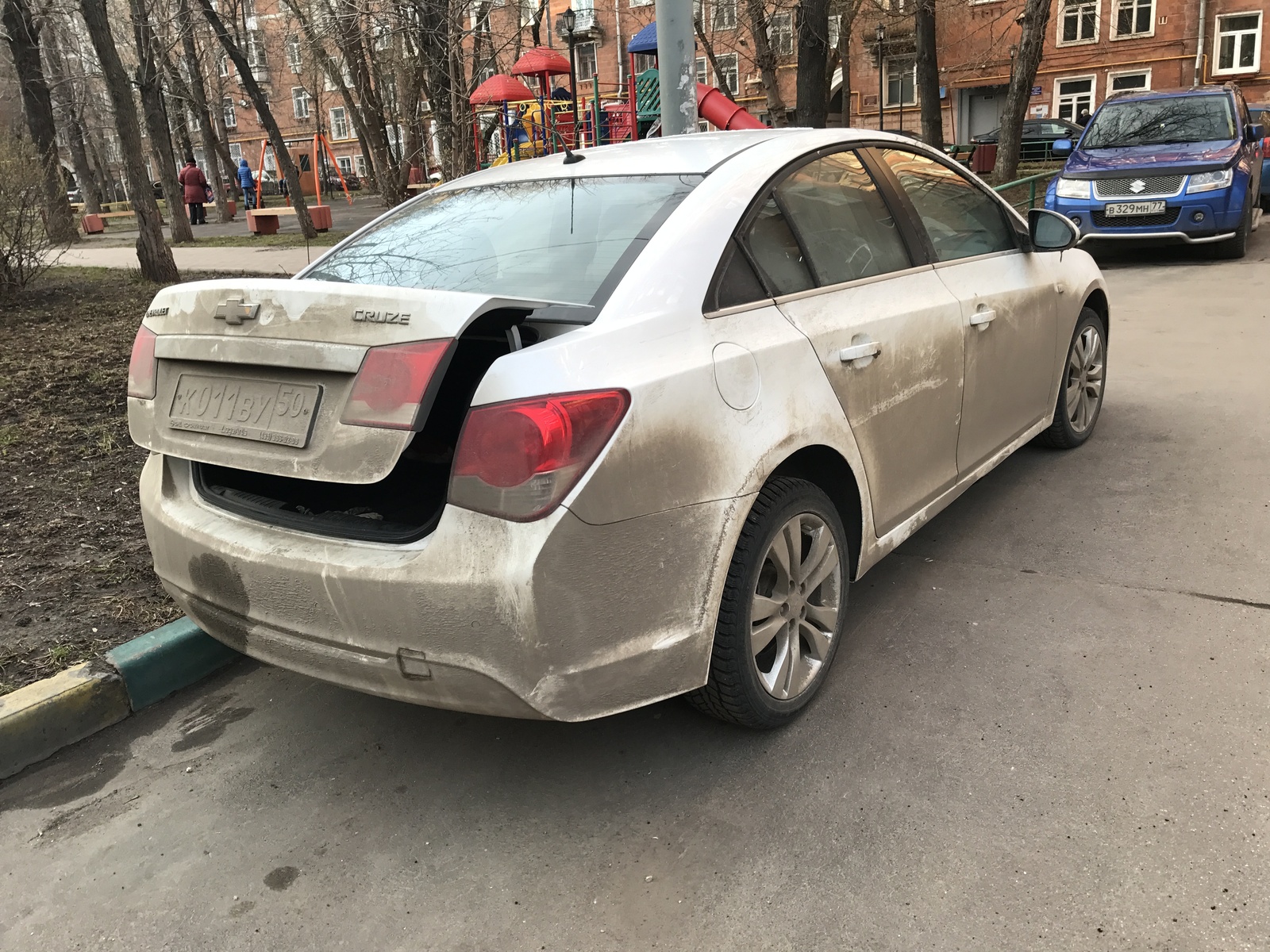 Угнали? - Моё, Авто, Chevrolet, Chevrolet cruze, Угон, Грязное авто, Москва