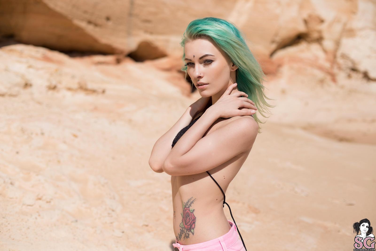 Sashabrink - Desert Sun - NSFW, , Suicide girls, Longpost