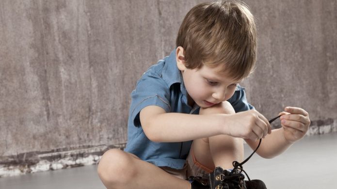 British scientists have finally figured out why shoelaces are untied all the time. - British scientists, Laces, The science, Longpost