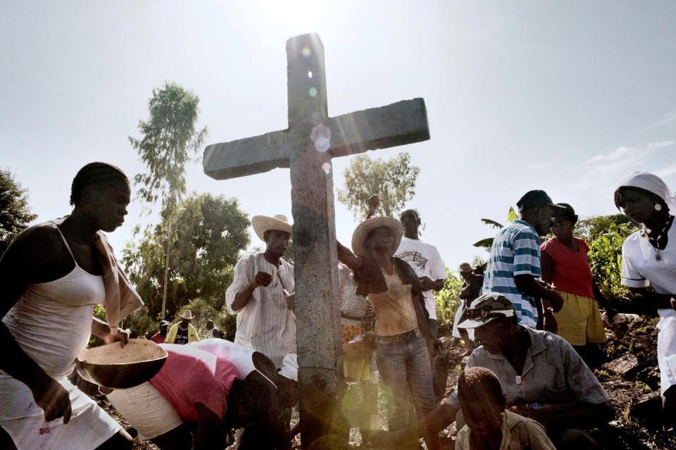 Dangerous life in Haiti, surrounded by poverty, banditry and voodoo - Longpost, Images, A life, Haiti, Voodoo People, 2003, Year, Under the cut more