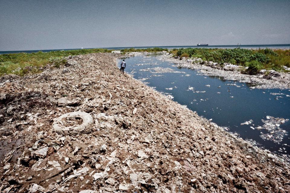 Dangerous life in Haiti, surrounded by poverty, banditry and voodoo - Longpost, Images, A life, Haiti, Voodoo People, 2003, Year, Under the cut more