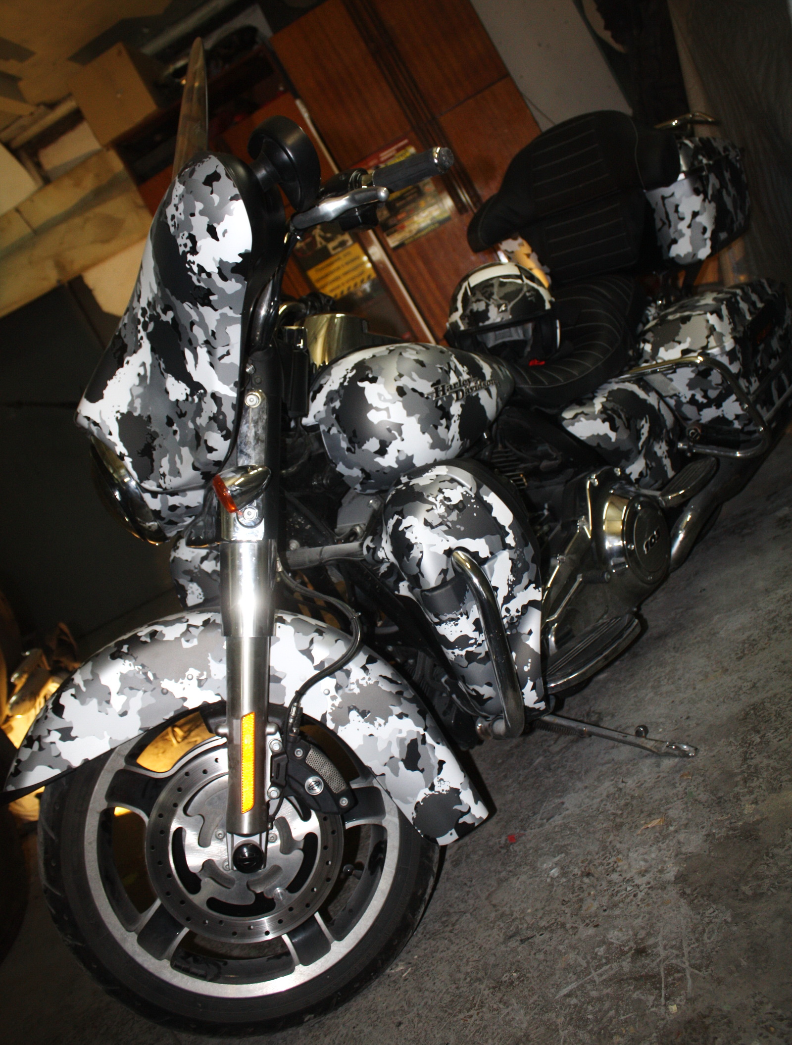 Harley train in camouflage... - My, Airbrushing, Tyumen, , Harley-davidson, Tyumenaero, Tyumenaero, Camouflage, Longpost