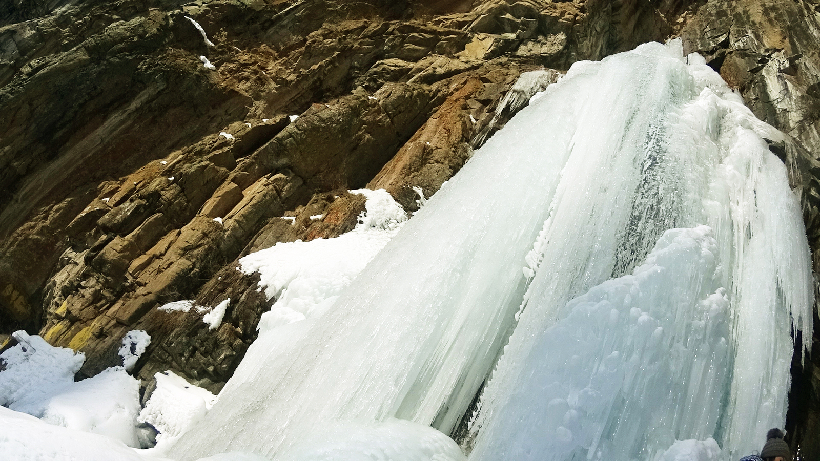 Frozen Butakovsky waterfall. Photos taken on different days. - My, Waterfall, Ice, Almaty, , , Winter, Travels, Longpost