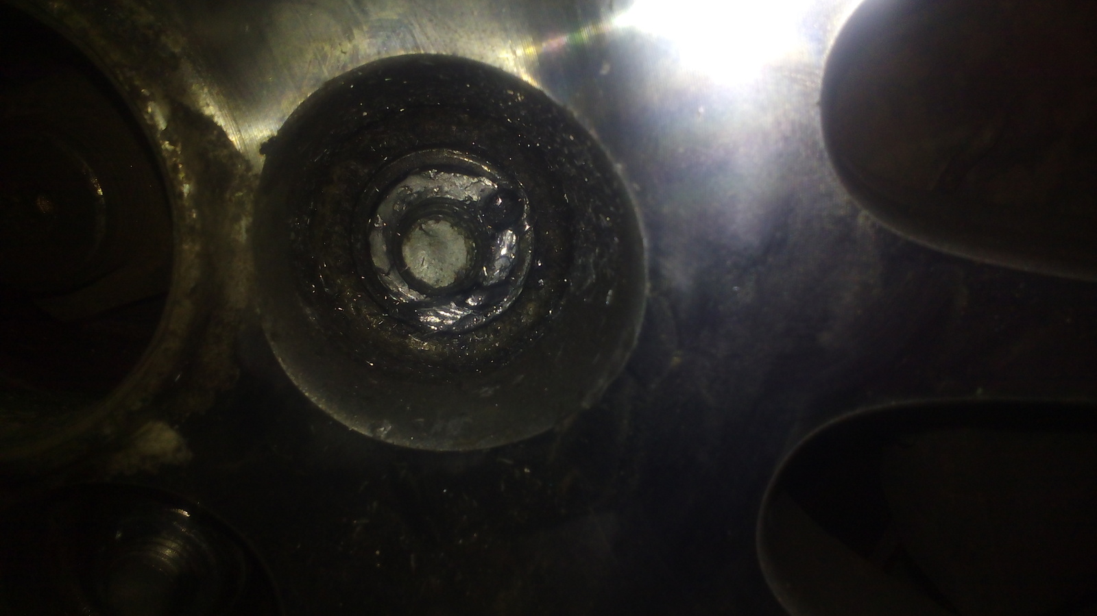 Nuts loosened - My, screw, Car service, Chrysler, Колесо, Welding, Longpost