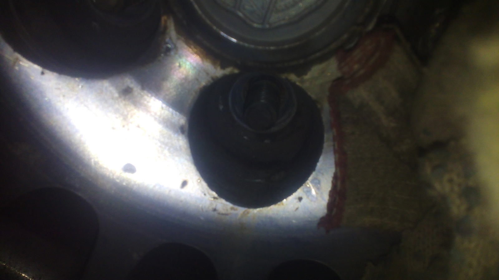 Nuts loosened - My, screw, Car service, Chrysler, Колесо, Welding, Longpost