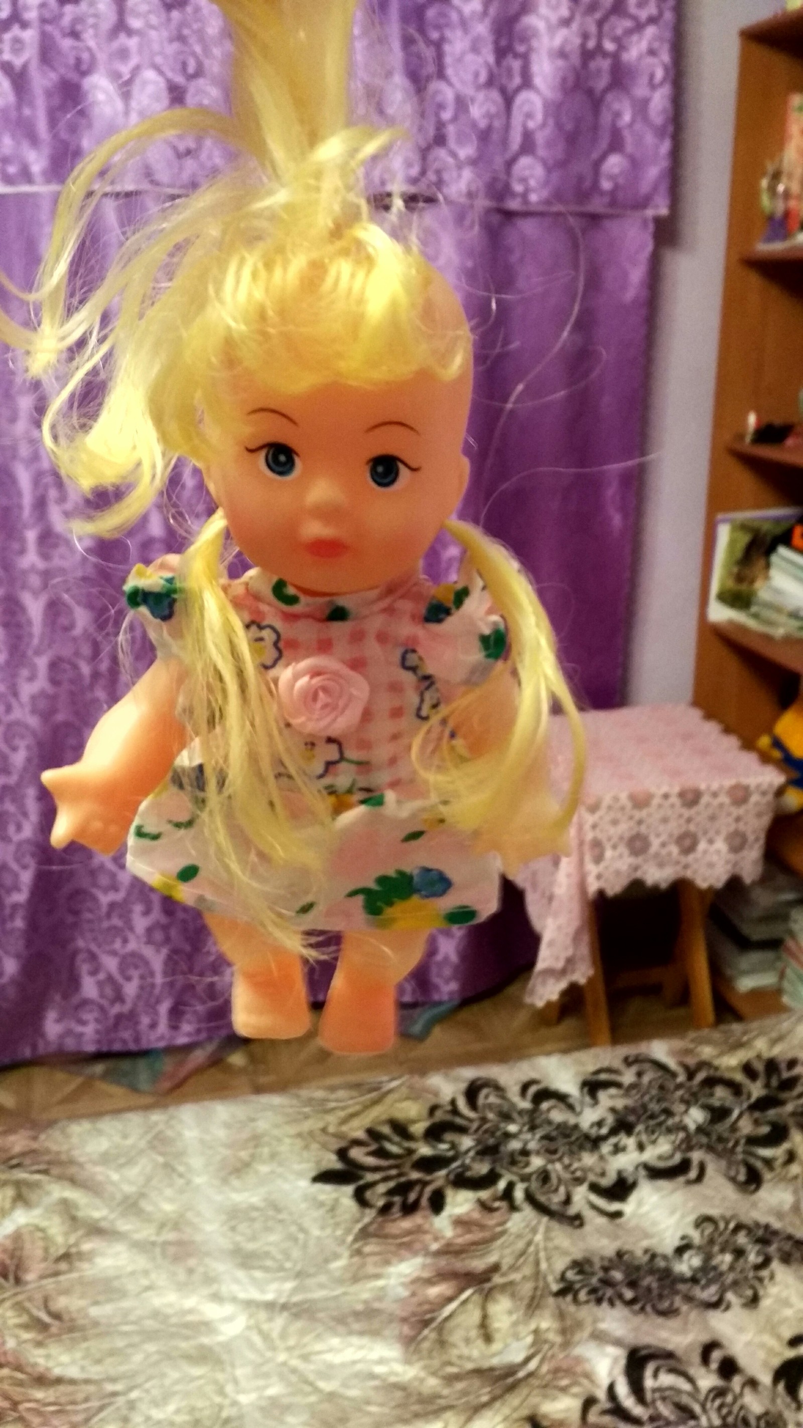 I bought a doll for my niece. What kind of hairstyle and sideburns does she have ... - My, Doll, Children, Chinese goods, Longpost