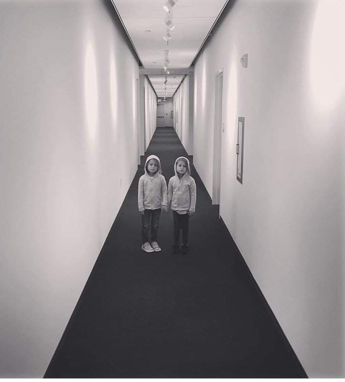 Brought my daughters to work. - Kripota, Girl, Corridor