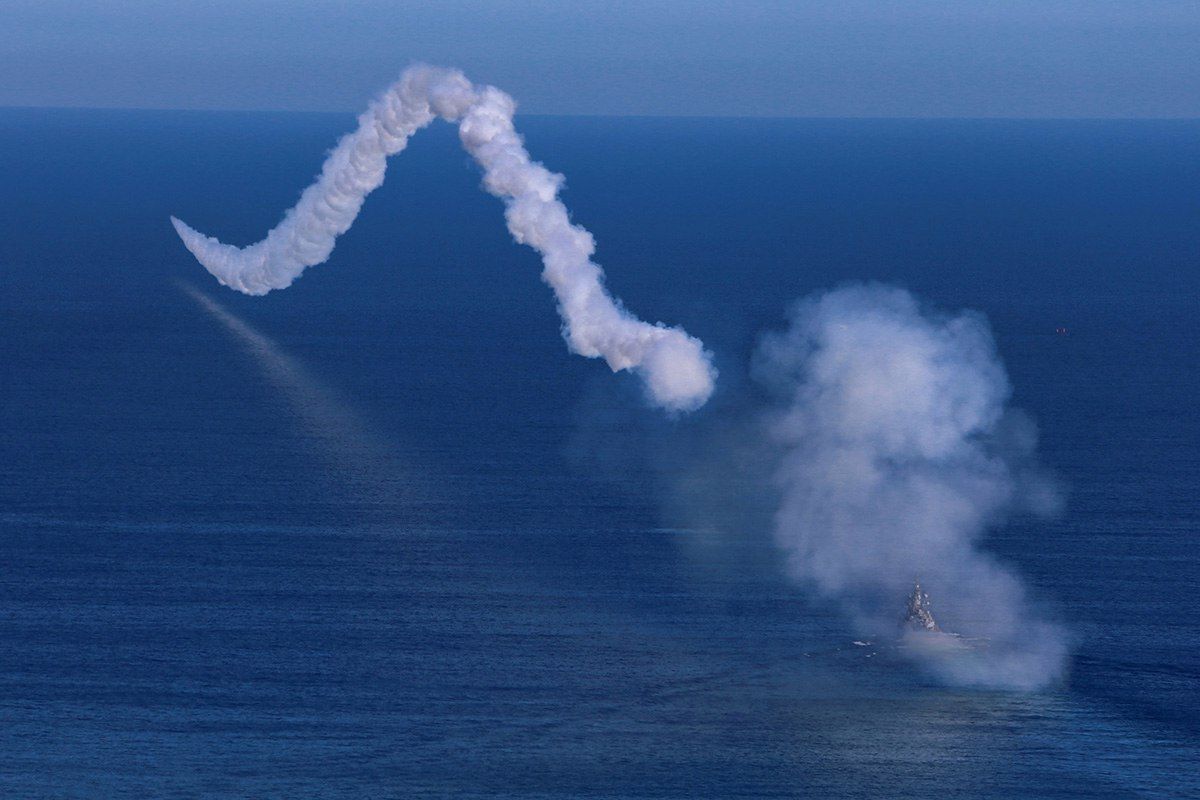 Launch of the Moskit anti-ship missile during exercises in the Far East - The photo, Ministry of Defence, Ship, Rocket