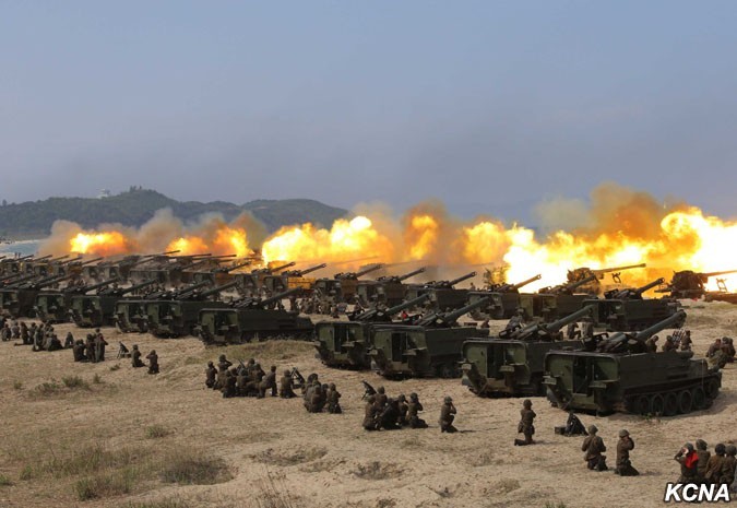 Salute in honor of the 85th anniversary of the Korean People's Army - Longpost, Army, The photo, North Korea, Kim Chen In, Firework