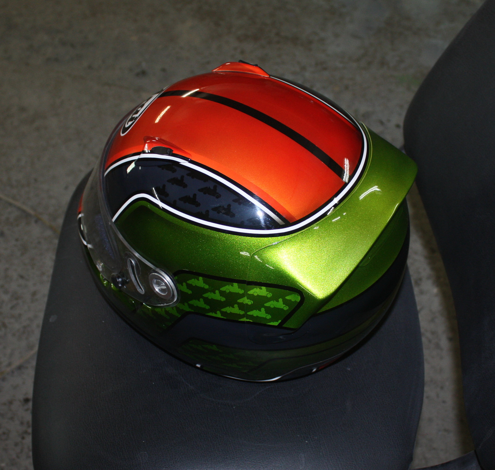 A little (2 helmets but a lot of photos) airbrushing on karting helmets (part 2) - My, Airbrushing, Airbrushing on the helmet, Arai, Karting, Tyumen, Airbrushing72, Tyumenaero, Longpost