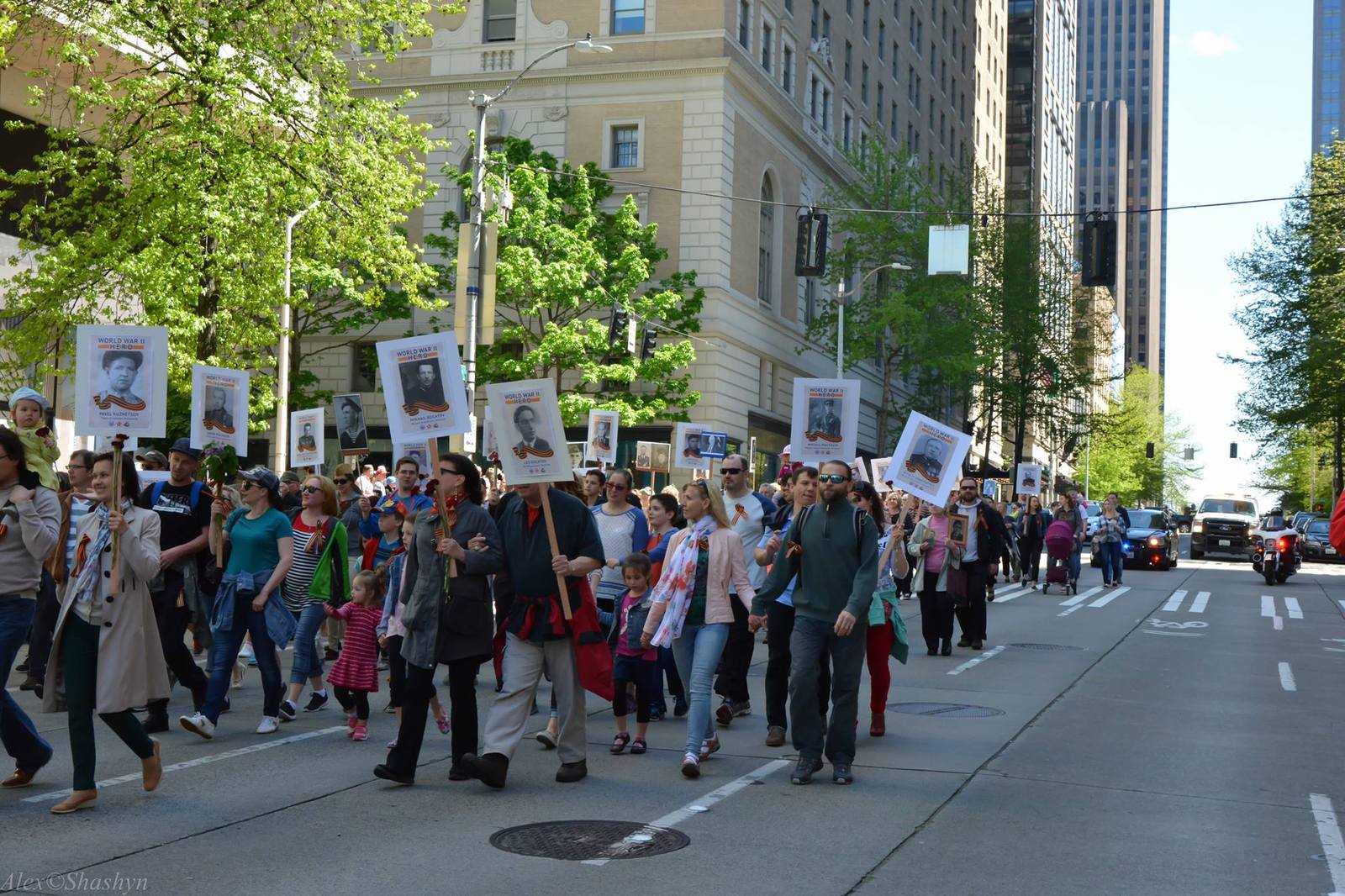 The Immortal Regiment marches through Seattle. - Immortal Regiment, USA, Seattle, 2017, Video, Longpost, May 9, May 9 - Victory Day