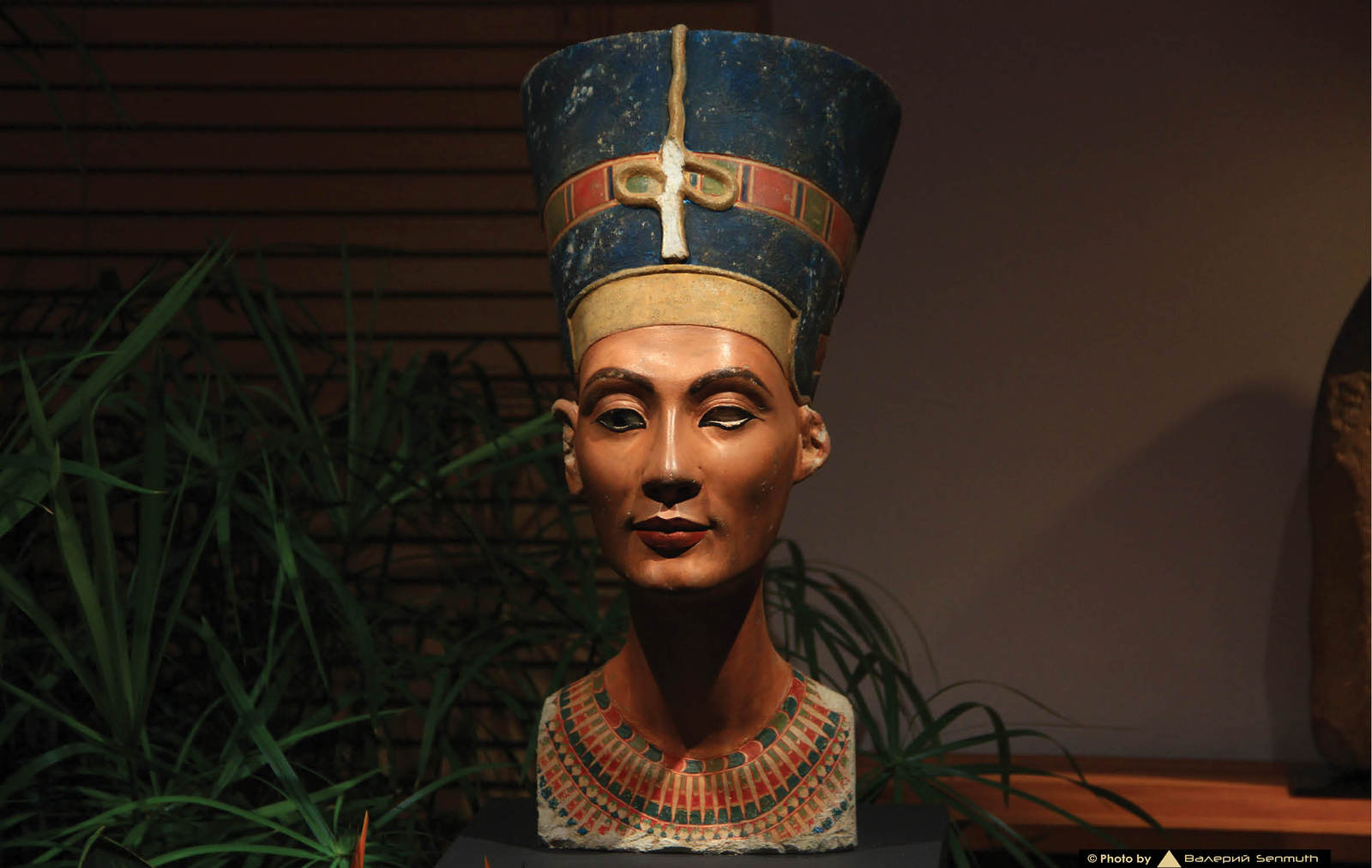 Unique replica bust of Nefertiti - Ancient Egypt, Pyramid, Temple, Pharaoh, Mummy, Egyptology, Story, Archeology, Longpost