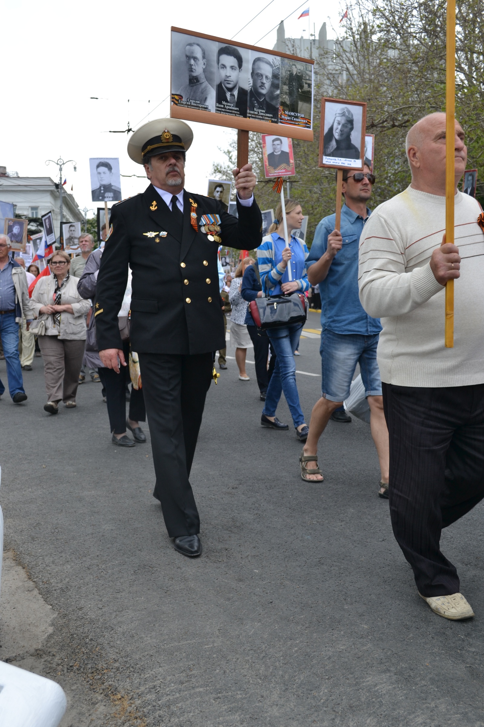 Immortal regiment in Sevastopol - My, Victory parade, Sevastopol, Immortal Regiment, Longpost