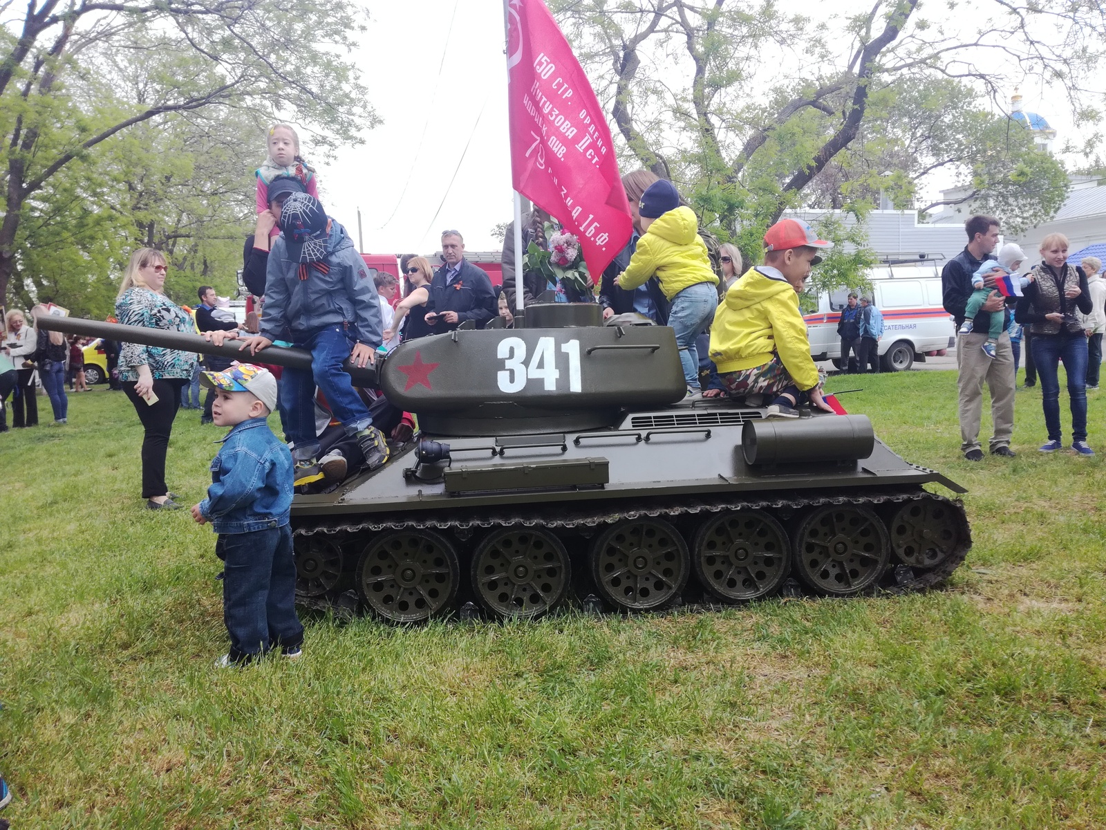 Вот мы строили.... г. Ейск, Т34-85 1:2.4 - Моё, Танки, Масштабная модель, 9 мая, Длиннопост, Кот, День Победы 9 мая