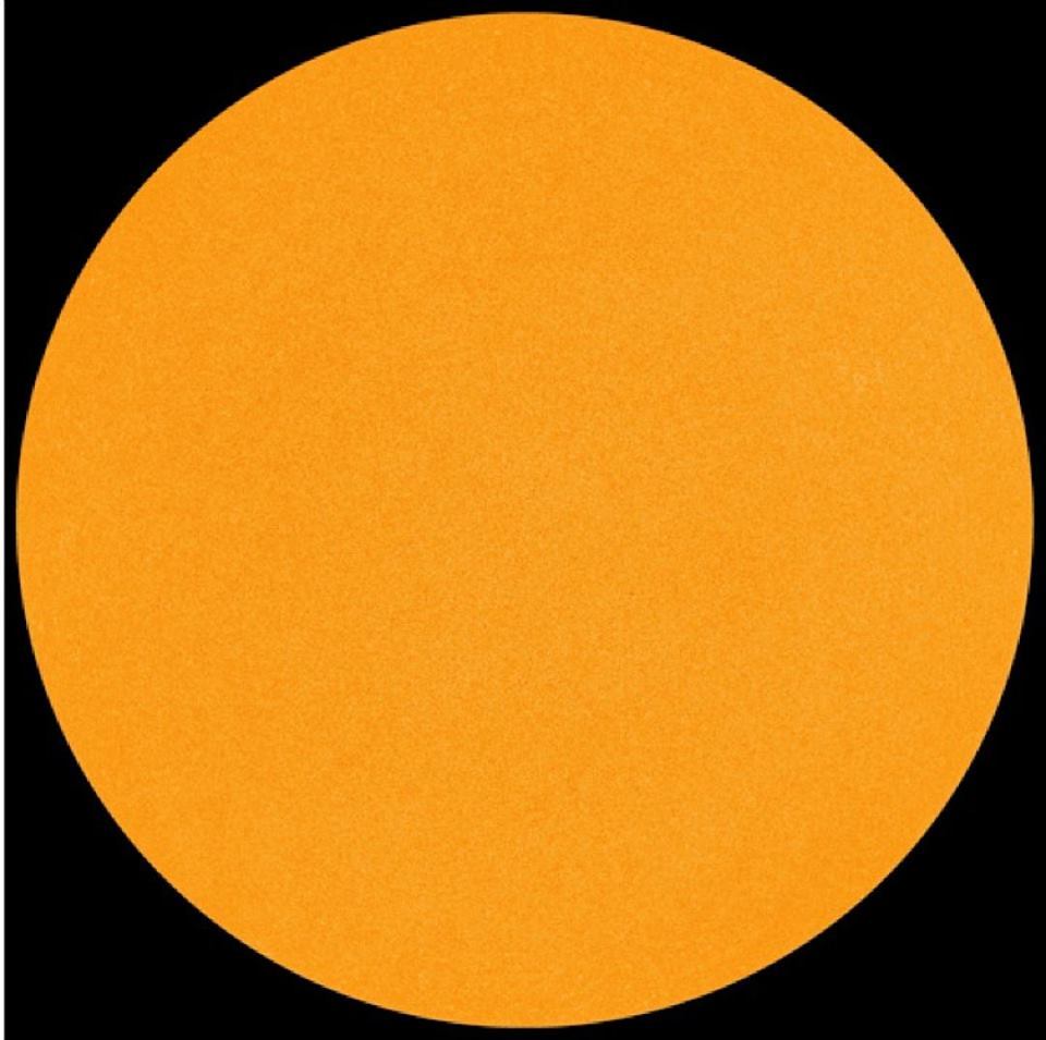 Something strange is happening on the Sun: spots have completely disappeared from it. - The sun, Stains, Global cooling, The photo, NASA, Longpost