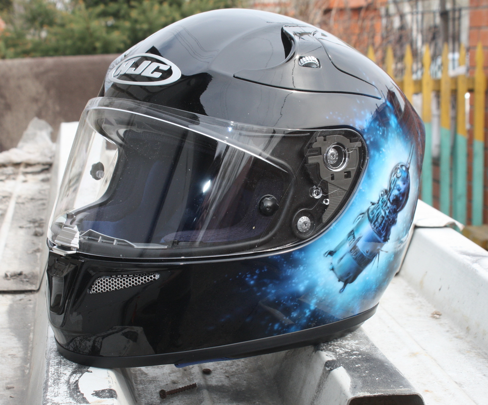 Airbrushing on HJC motorcycle helmet. - My, Airbrushing, Airbrushing on the helmet, Yuri Gagarin, Airbrushing72, Tyumen, Tyumenaero, Tyumenaero, Longpost