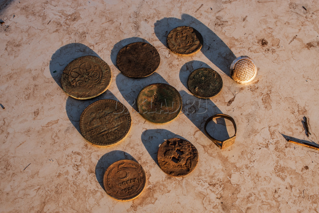 Search for coins in spring tracts with X-Terra 705 and off-road rides - My, Search for coins, , Treasure hunt, Metal search, Metal detector, Searching for gold, Longpost, Gold