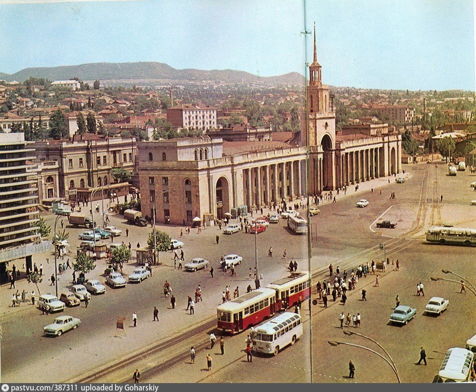 Tbilisi station square - Tbilisi, railway station, Longpost