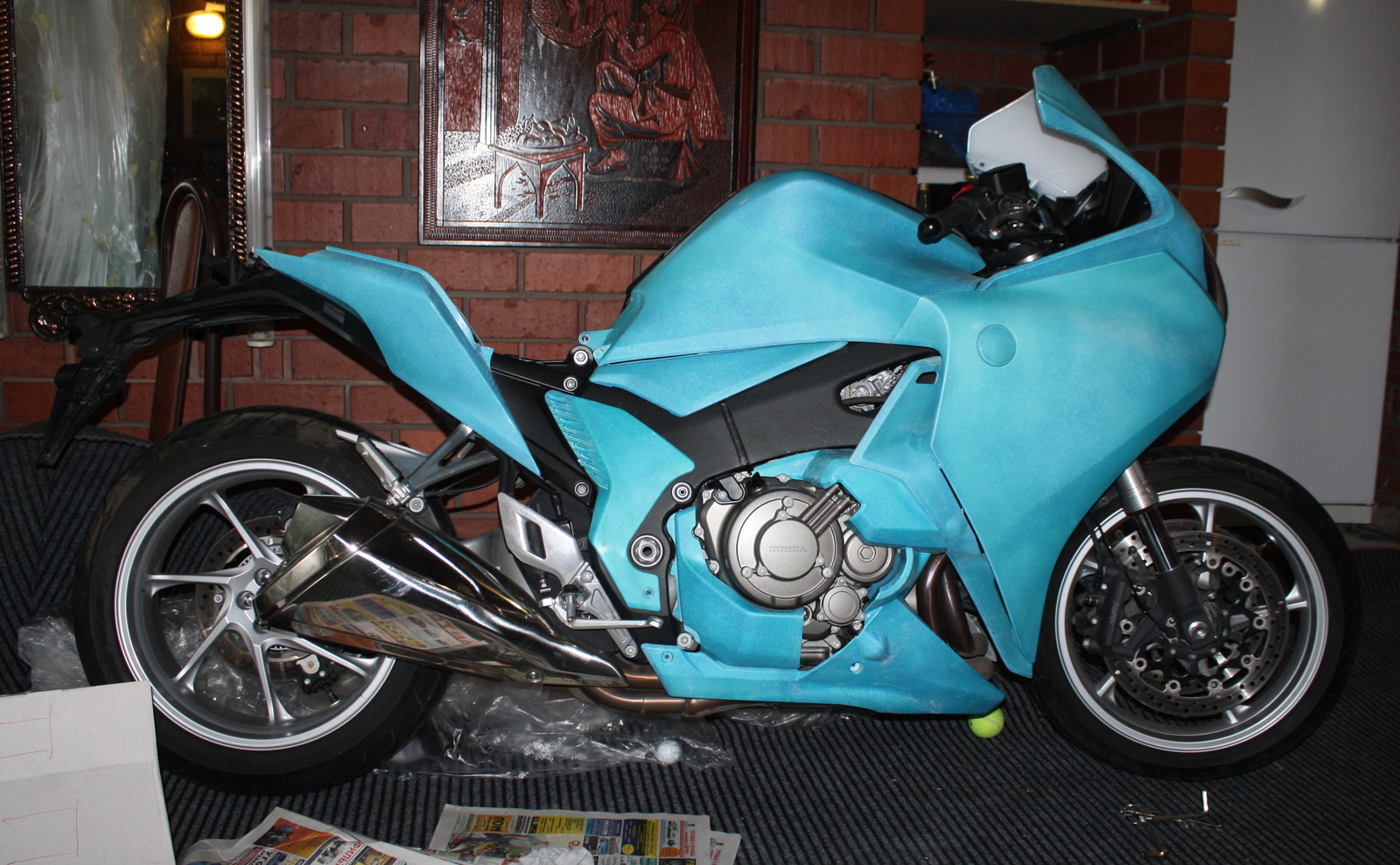 Airbrushing on a Honda VFR bike, Argentum style :)) a bit of the process (part 1) - My, Airbrushing, Tyumen, , Honda vfr, Tyumenaero, Tyumenaero, Longpost