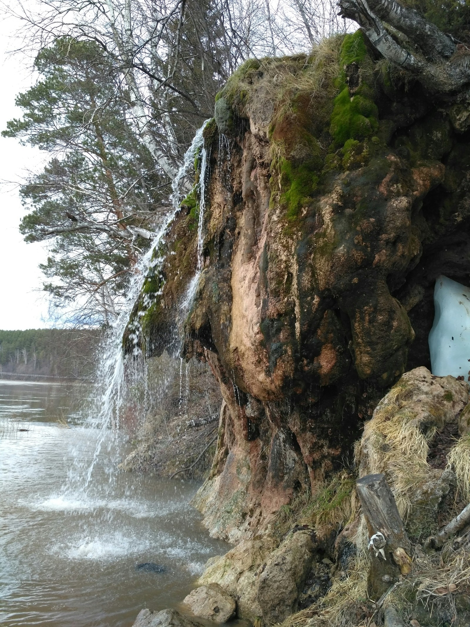 Водопад плакун