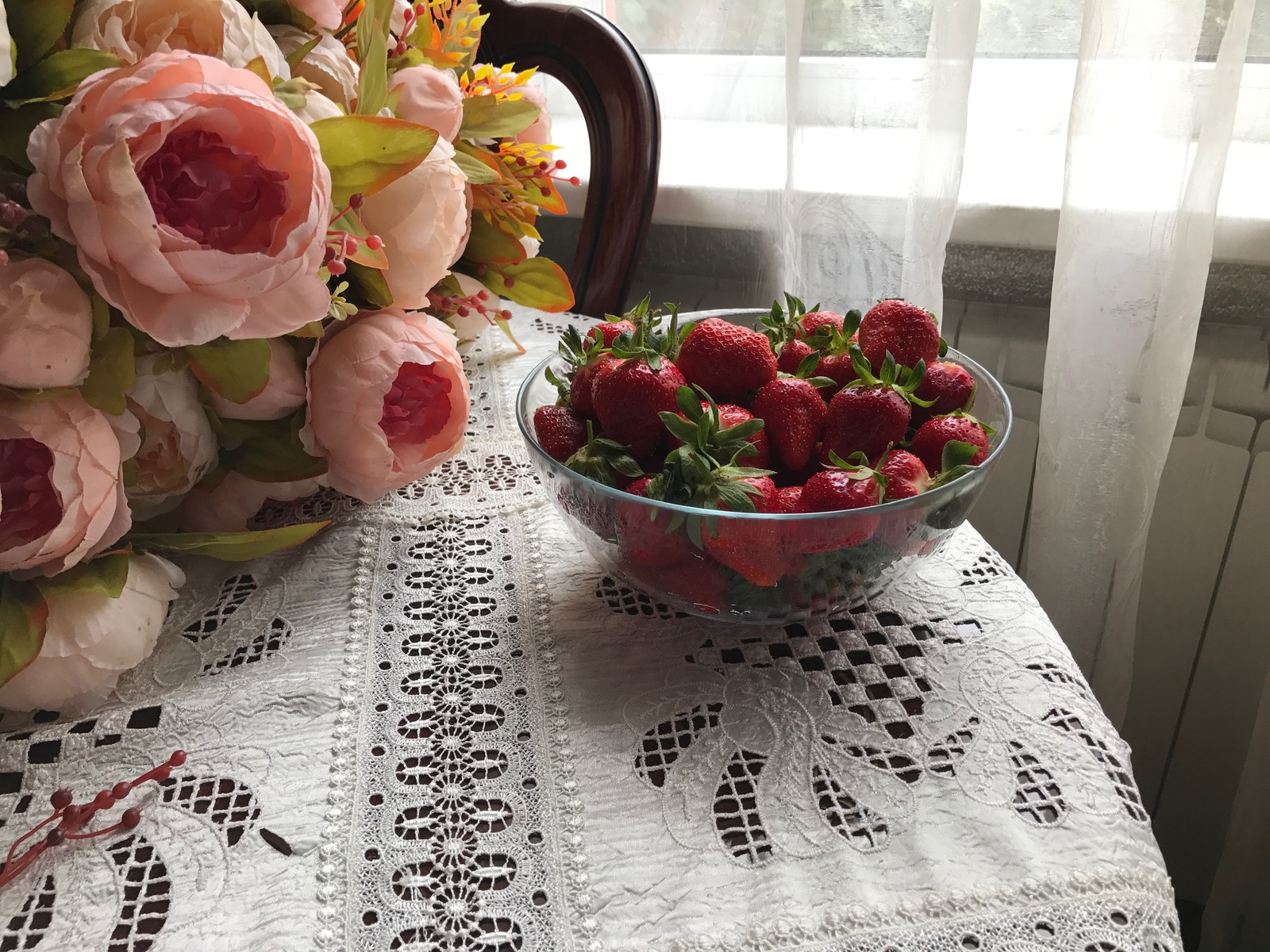 Strawberry season is open - My, Summer, Yummy, Strawberry, Strawberry (plant)