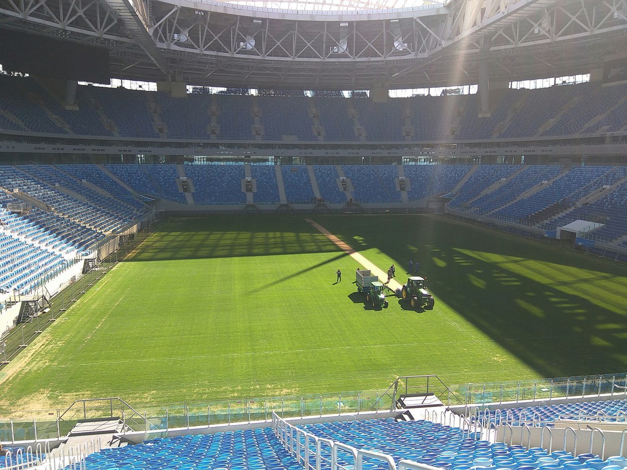 Peter. The lawn is dead. - Saint Petersburg, Zenith, Stadium, Gazprom arena, Lawn, A shame