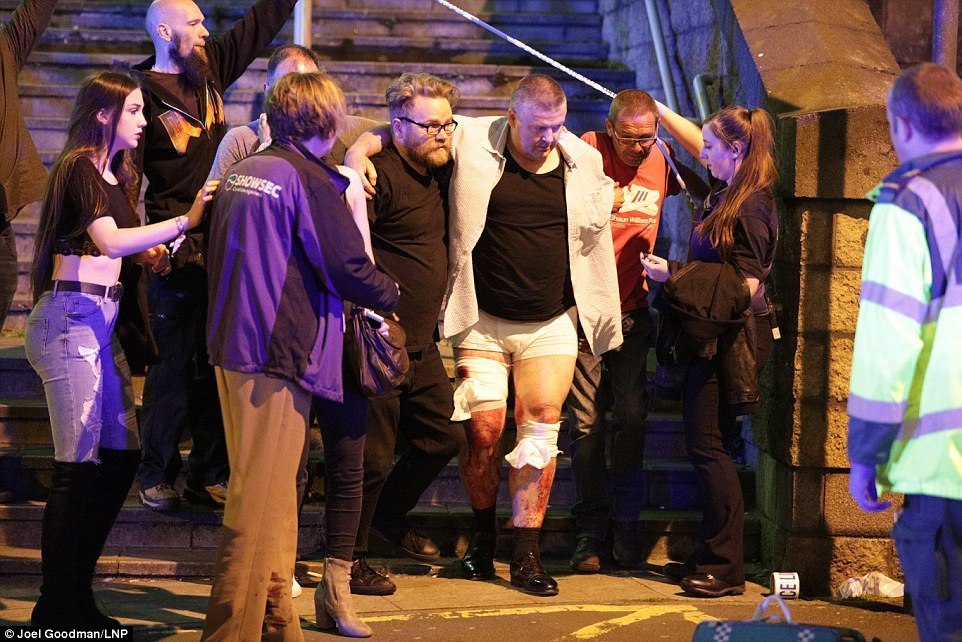 Explosion at Ariana Grande concert - Explosion, Concert, Terrorist attack, Ariana Grande, Video, Longpost