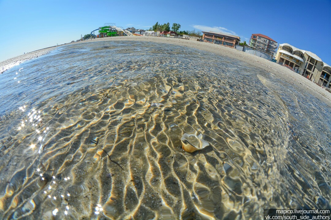 Summer, or a shiny piece of iron. - My, Sea, Black Sea, Relax, Relaxation, iron Port, Samyang, Fisheye Placebo, Longpost