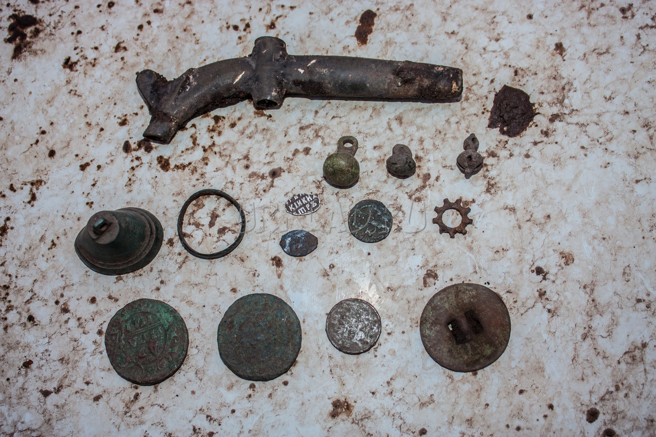 Fifty dollars, scales, Peter's half. Good search for coins in old abandoned villages - My, Coin, Money, Treasure, Metal detector, Treasure hunter, Archeology, Video, Longpost, Treasure hunt