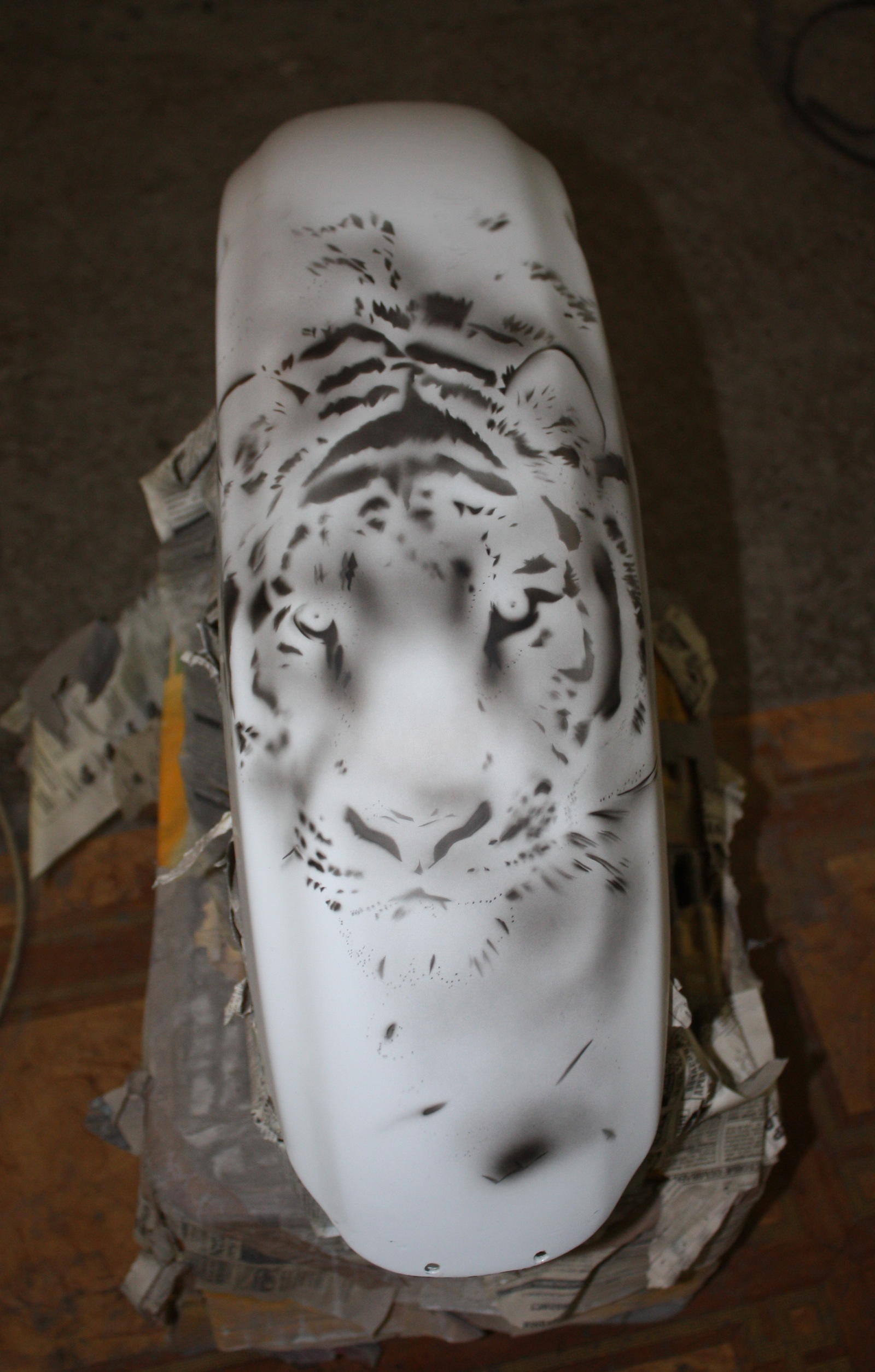 Airbrushing on Yamaha Dragstar, tigers... A bit of the process. - My, Airbrushing, , Yamaha, Airbrushing72, Tyumen, Tyumenaero, Tyumenaero, Longpost