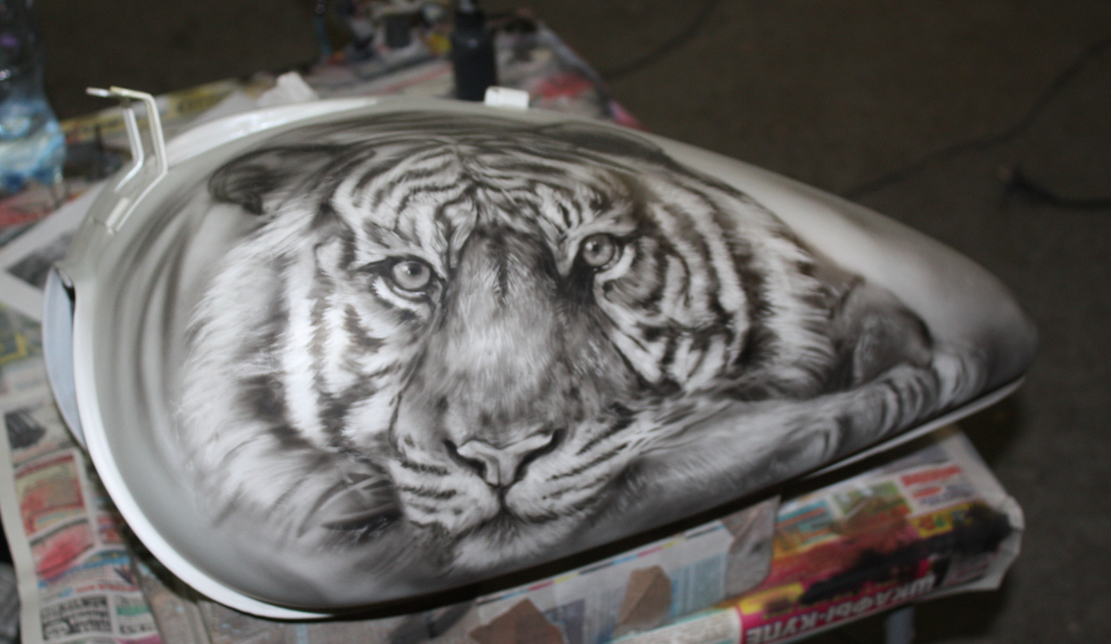 Airbrushing on Yamaha Dragstar, tigers... A bit of the process. - My, Airbrushing, , Yamaha, Airbrushing72, Tyumen, Tyumenaero, Tyumenaero, Longpost