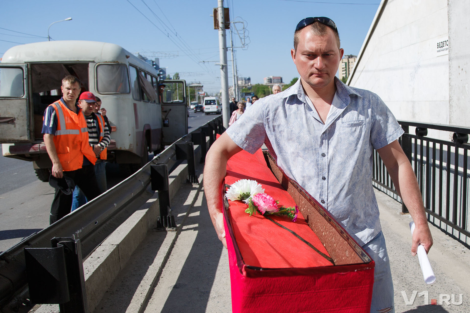 What have you turned the city into? - My, Russian roads, Bus, Volgograd, Business, 2018 FIFA World Cup, Longpost