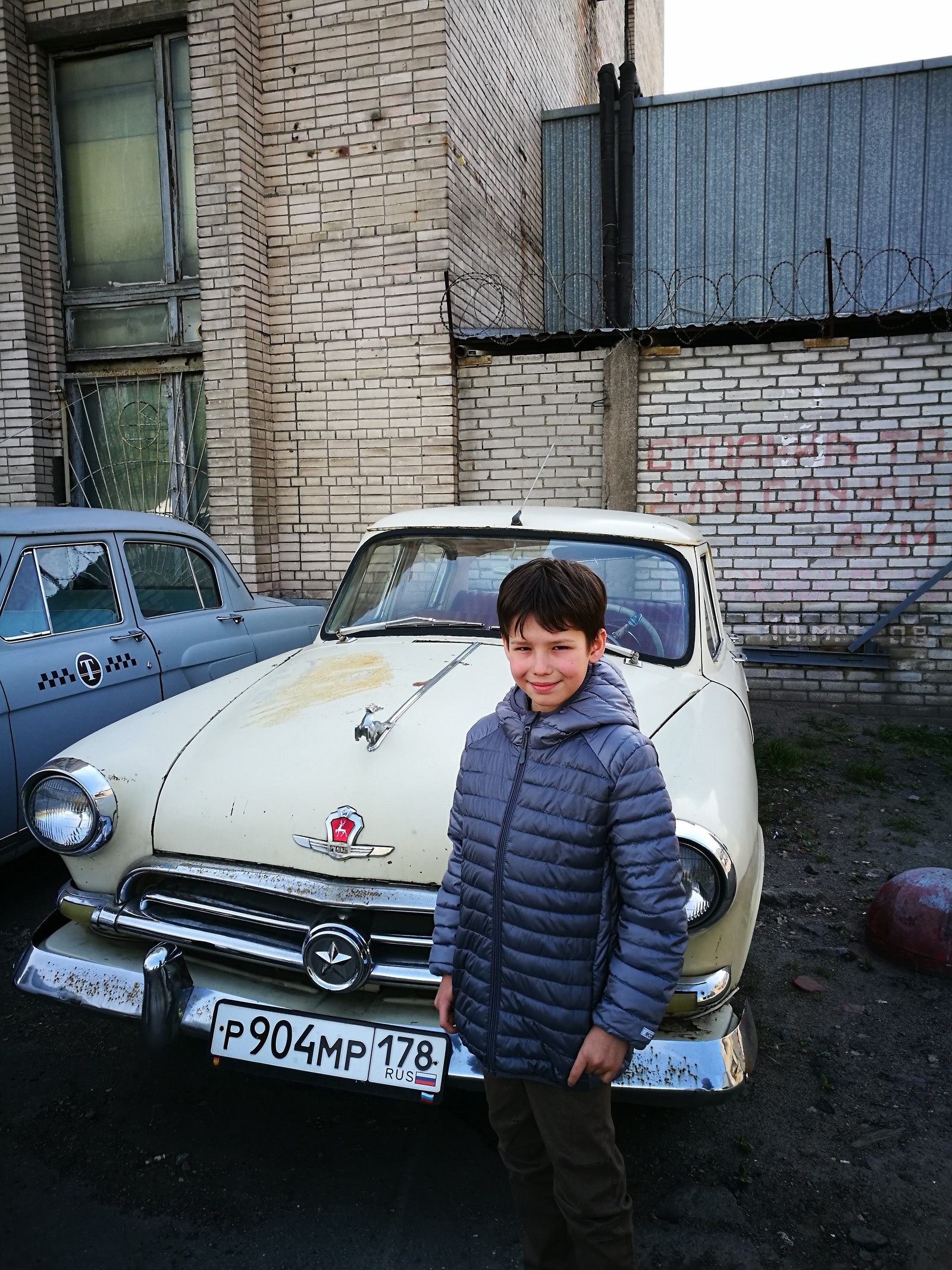 Volga and Muscovite - My, Retro car, Motorists, Longpost