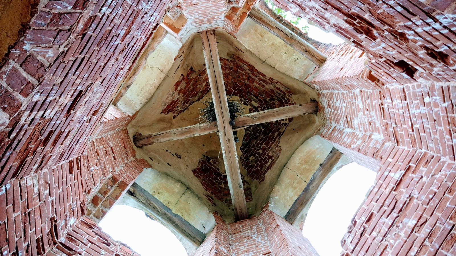 Abandoned church - My, Church, Ruins, Ruin, Longpost