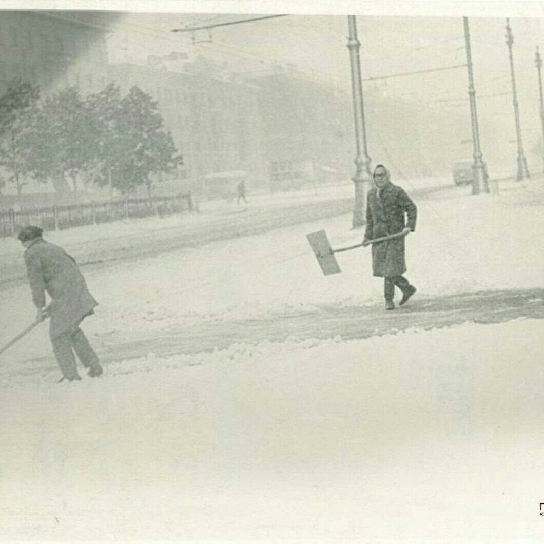 1967 June 3 Ural. - Good weather, Ural, Berezniki