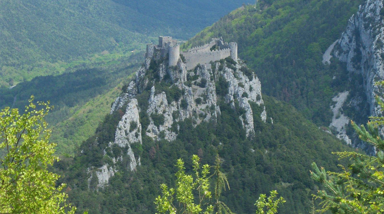 Pueloran Castle - Locks, France, Architecture, Longpost