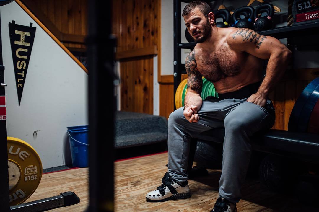 Спортсмен перевод. CROSSFIT перевод.