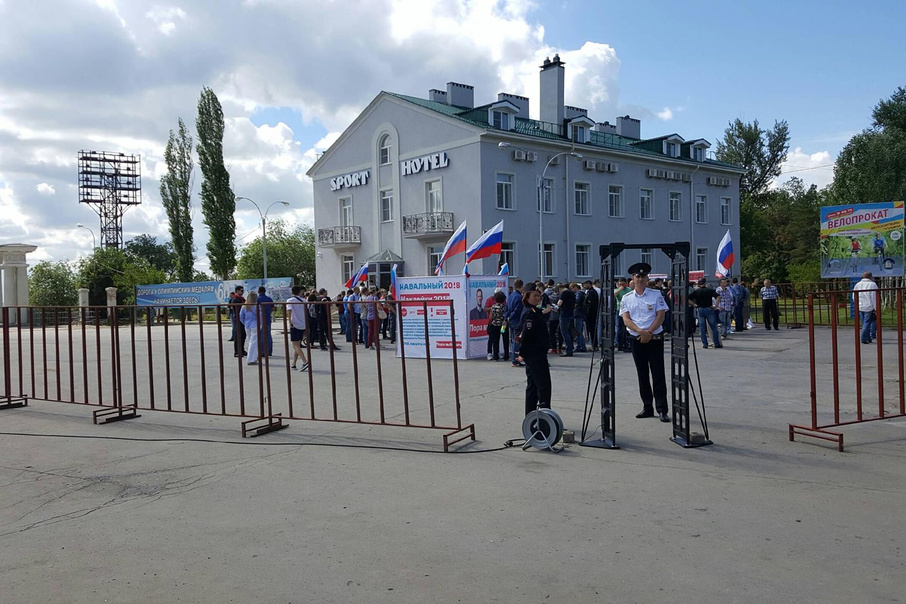 70 people came to the rally of Navalny's supporters in Volzhsky - Volzhsky, Alexey Navalny, Politics