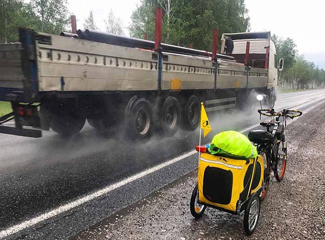 Cyclist chased by angry truckers - Travels, A bike, Bike trip, Travel, news, Travelers, Longpost