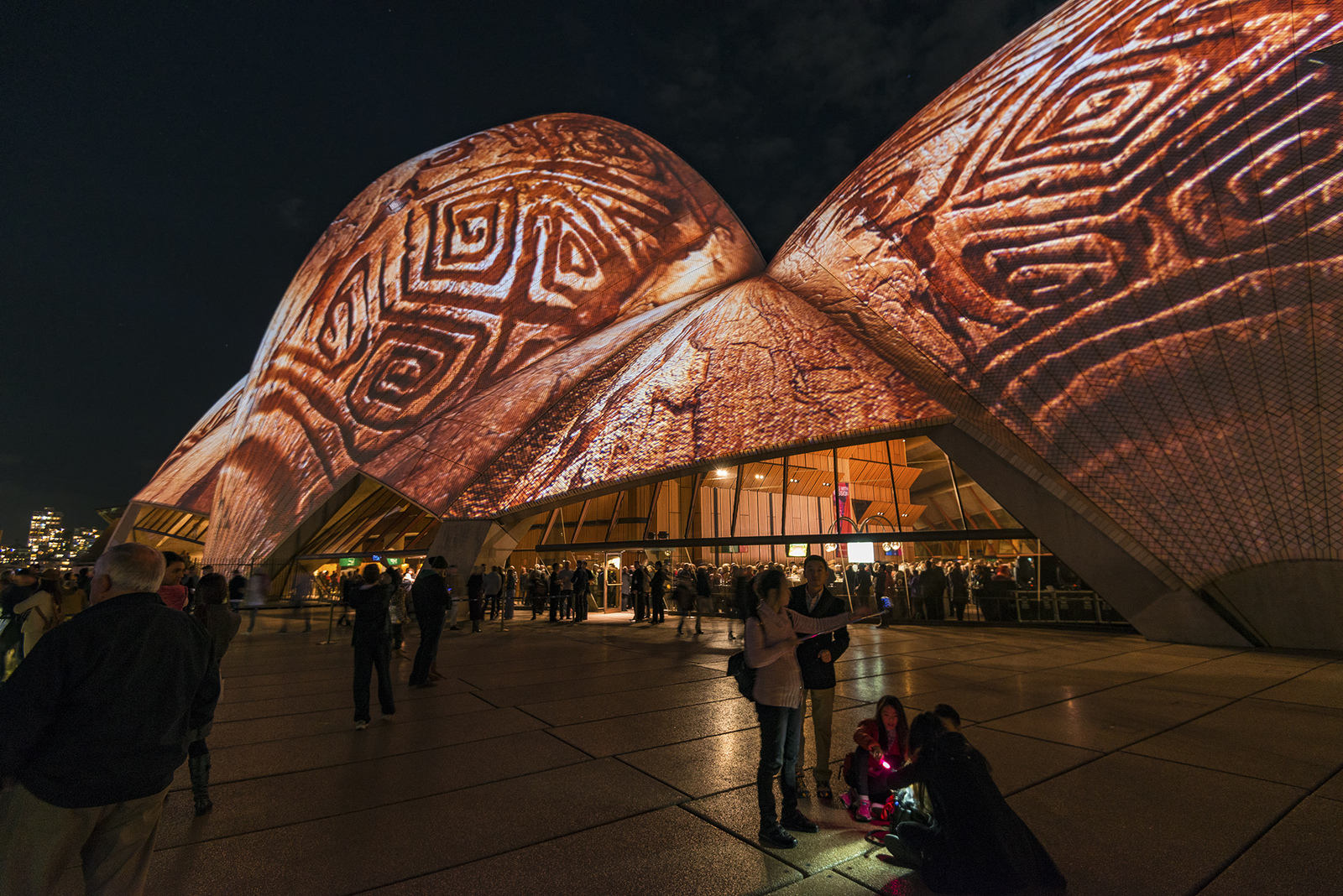 Sydney Opera House during the Vivid Sydney Festival. Part 2 (2015-2017) - The photo, Sydney Opera House, Sydney, The festival, Backlight, Color, Longpost