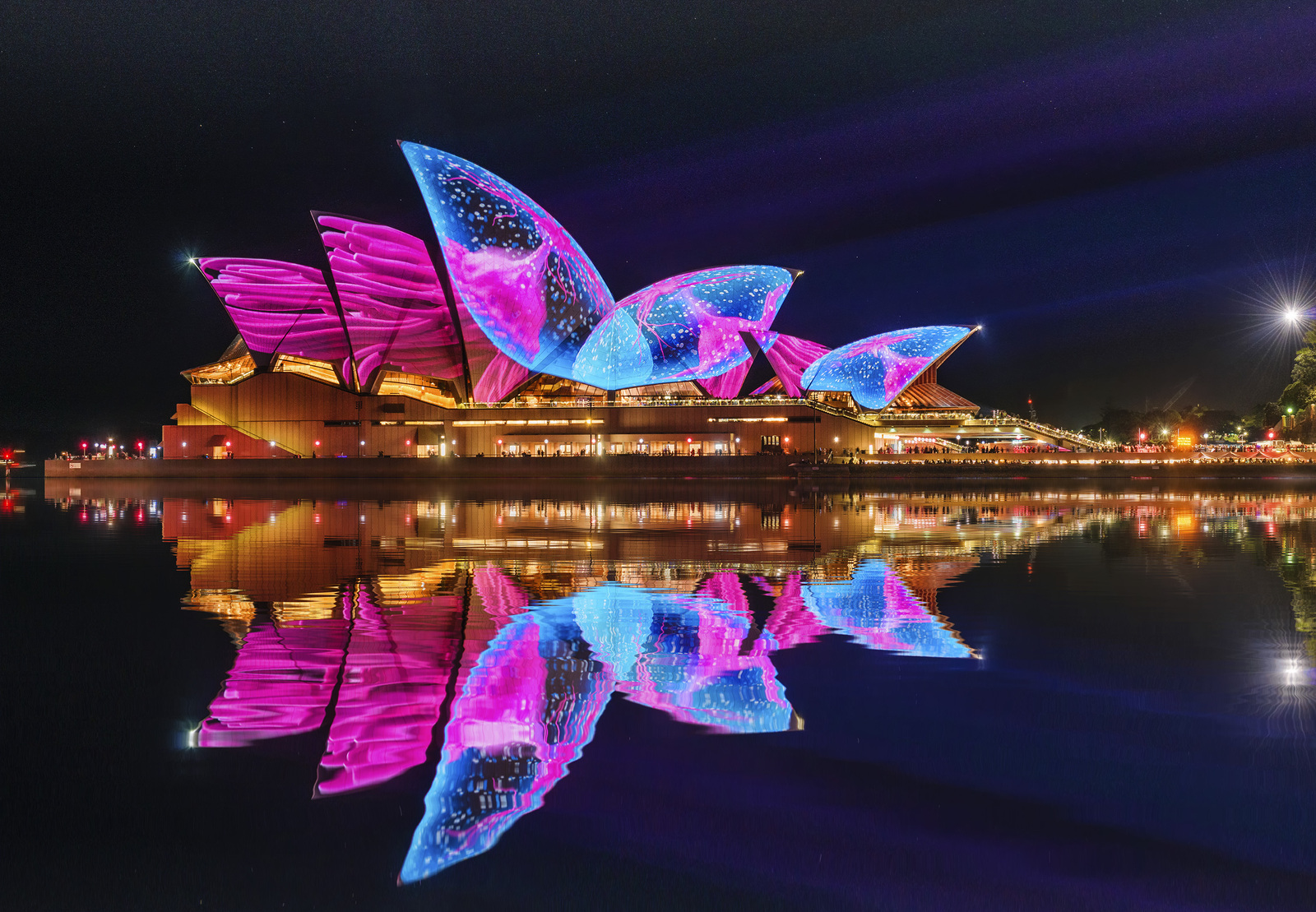 Sydney Opera House during the Vivid Sydney Festival. Part 2 (2015-2017) - The photo, Sydney Opera House, Sydney, The festival, Backlight, Color, Longpost