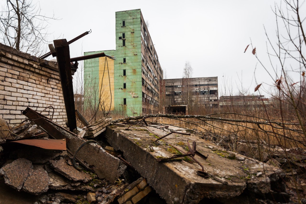 Kirishi Oil Refinery (Kinef) - My, Hike, Kirishi, Abandoned factory, Urbanphoto, , Longpost, , 