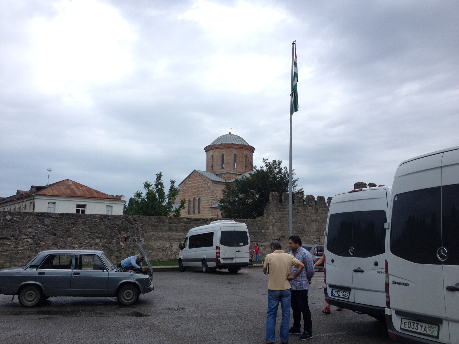 No one is indifferent to the war. - Abkhazia, Independence, Longpost