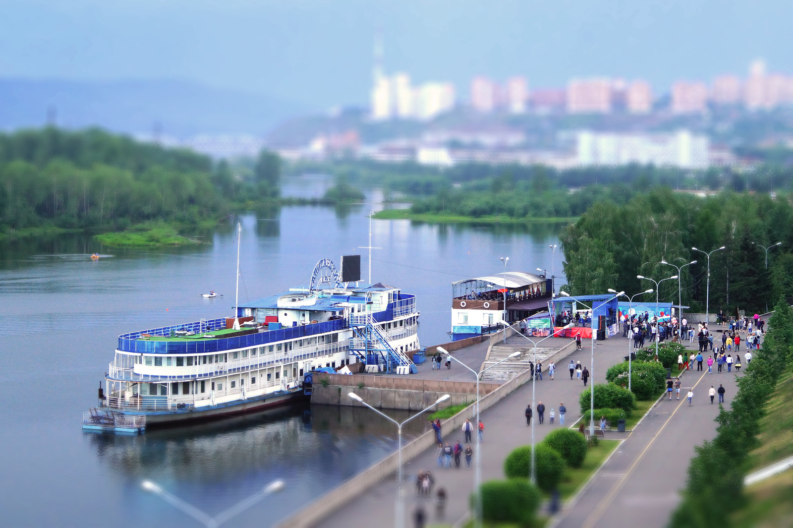 tilt-shift photo - My, Tilt shift, Krasnoyarsk, The street, Longpost